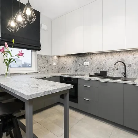 Apartment Sunny Garden Warta View