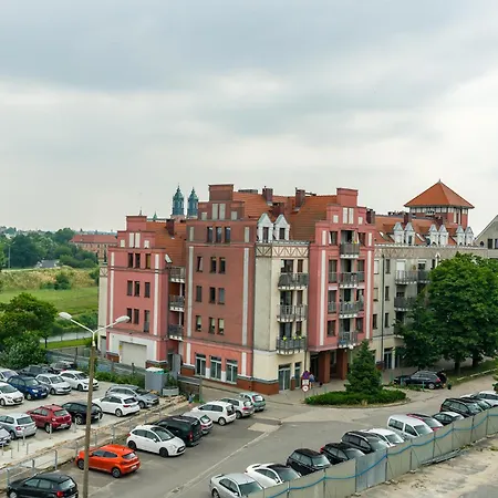 Riverside Apartment By Kramm Apartmán *